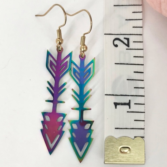 Iridescent Oil Slick Arrow Earrings - Picture 4 of 4
